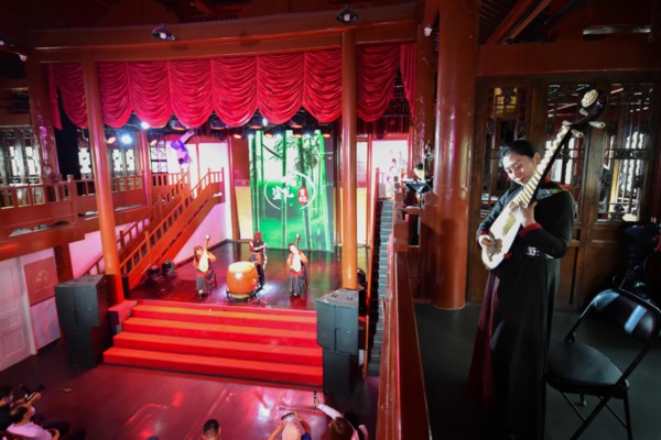 成都大洗桑拿鸡养生新体验(成都新开的桑拿) 成都大洗桑拿鸡养生新体验(成都新开的桑拿)